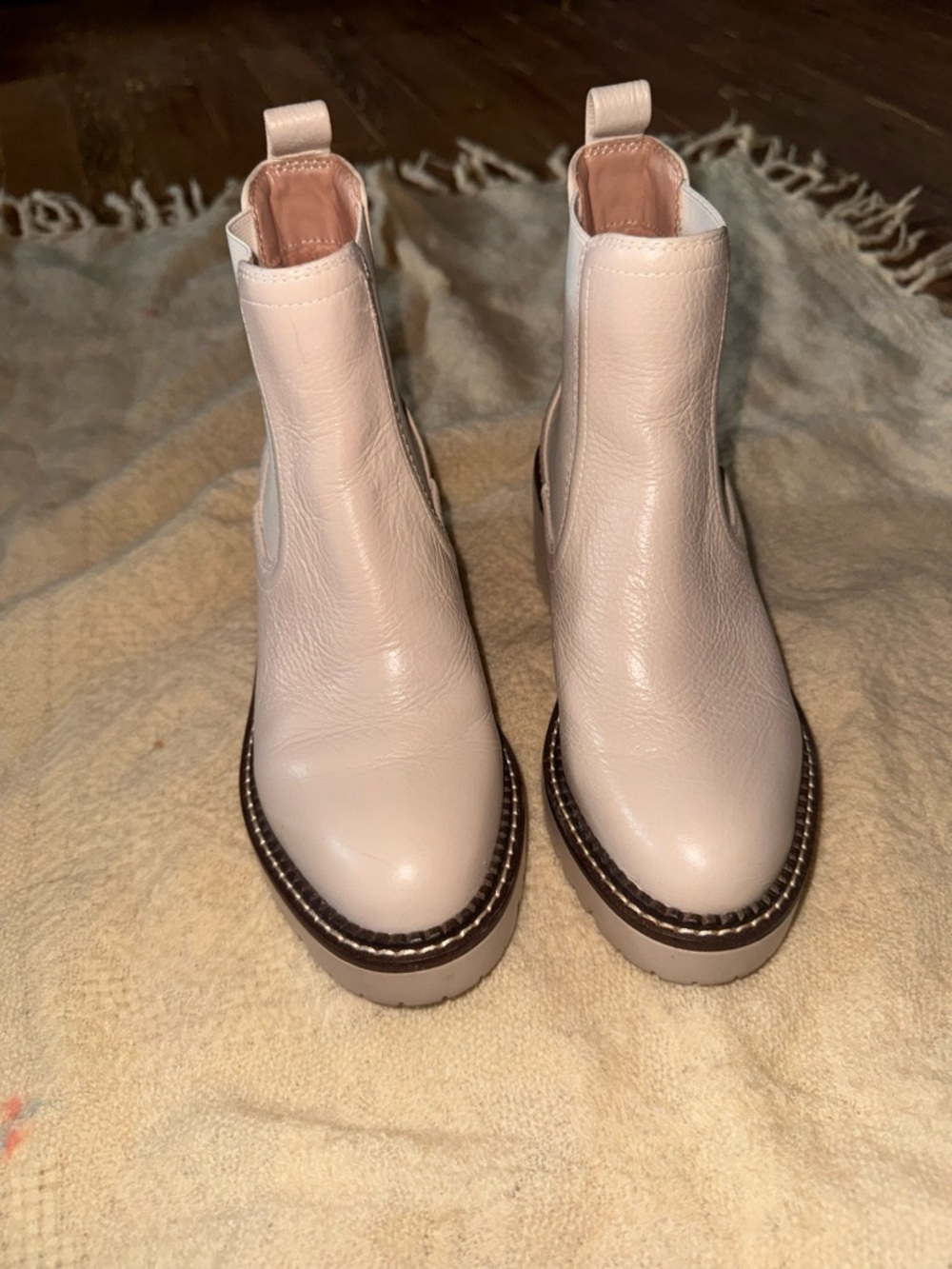 Nordstrom Women's Chelsea Platform Boot in Blush